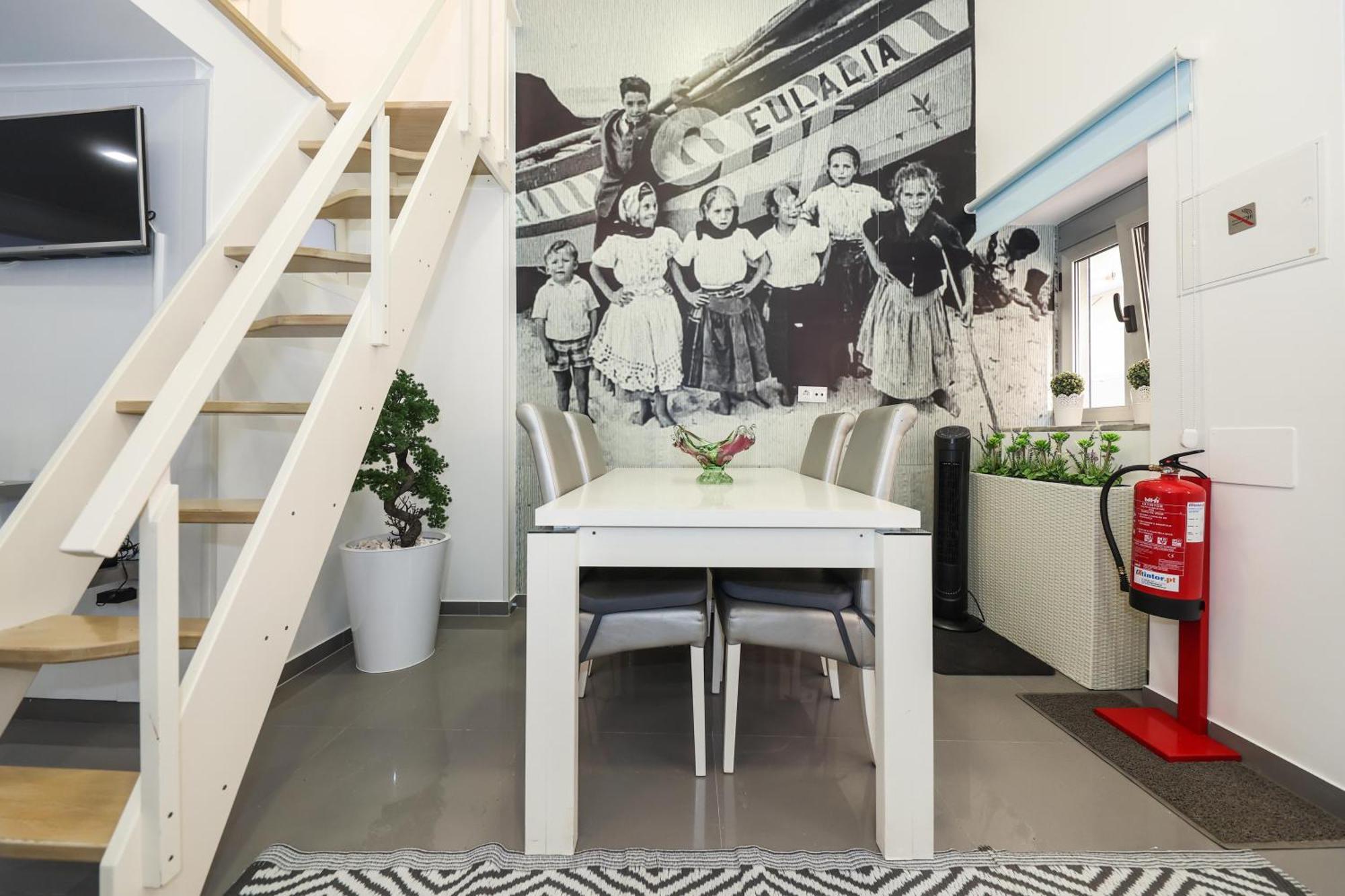 Apartment Dina House Nazare
